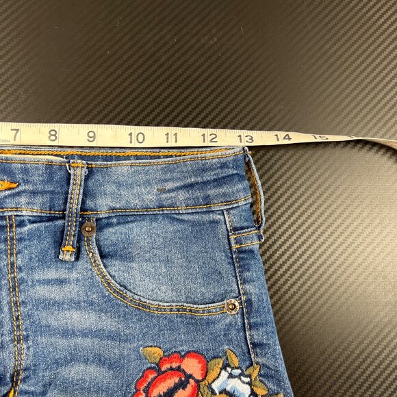 Abercrombie & Fitch Embroidered Floral Super Skinny High Rise Jeans Womens Sz 0 - Picture 9 of 12